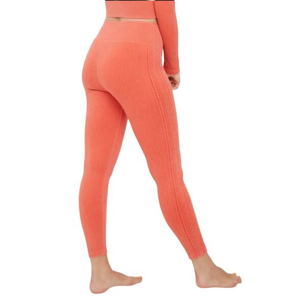 OFFLINE by Aerie Seamless Cable High Waisted Legging - Starburst NWT Size Medium - Picture 1 of 10